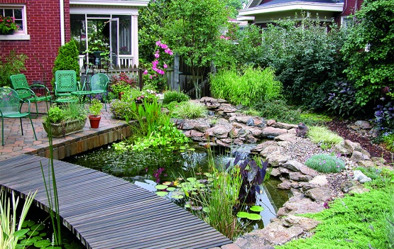 Декоративный пруд, Великобритания - каучуковая пленка PondGard EPDM