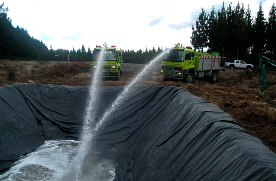 Геомембрана Firestone GeoGard EPDM - пожарный резервуар для воды